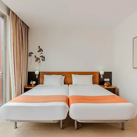 Hotel Spirit Fonte Real - Antigo Flora 3*